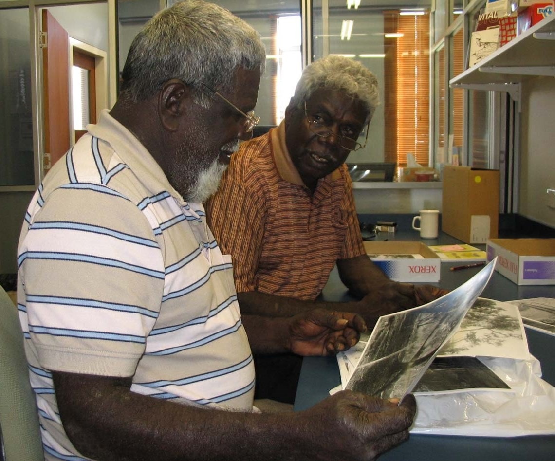 A photo of the late Dr Joe Neparrnga Gumbula and his brother George Milaybuma Gaykamangu researching in the University of Sydney Archives.