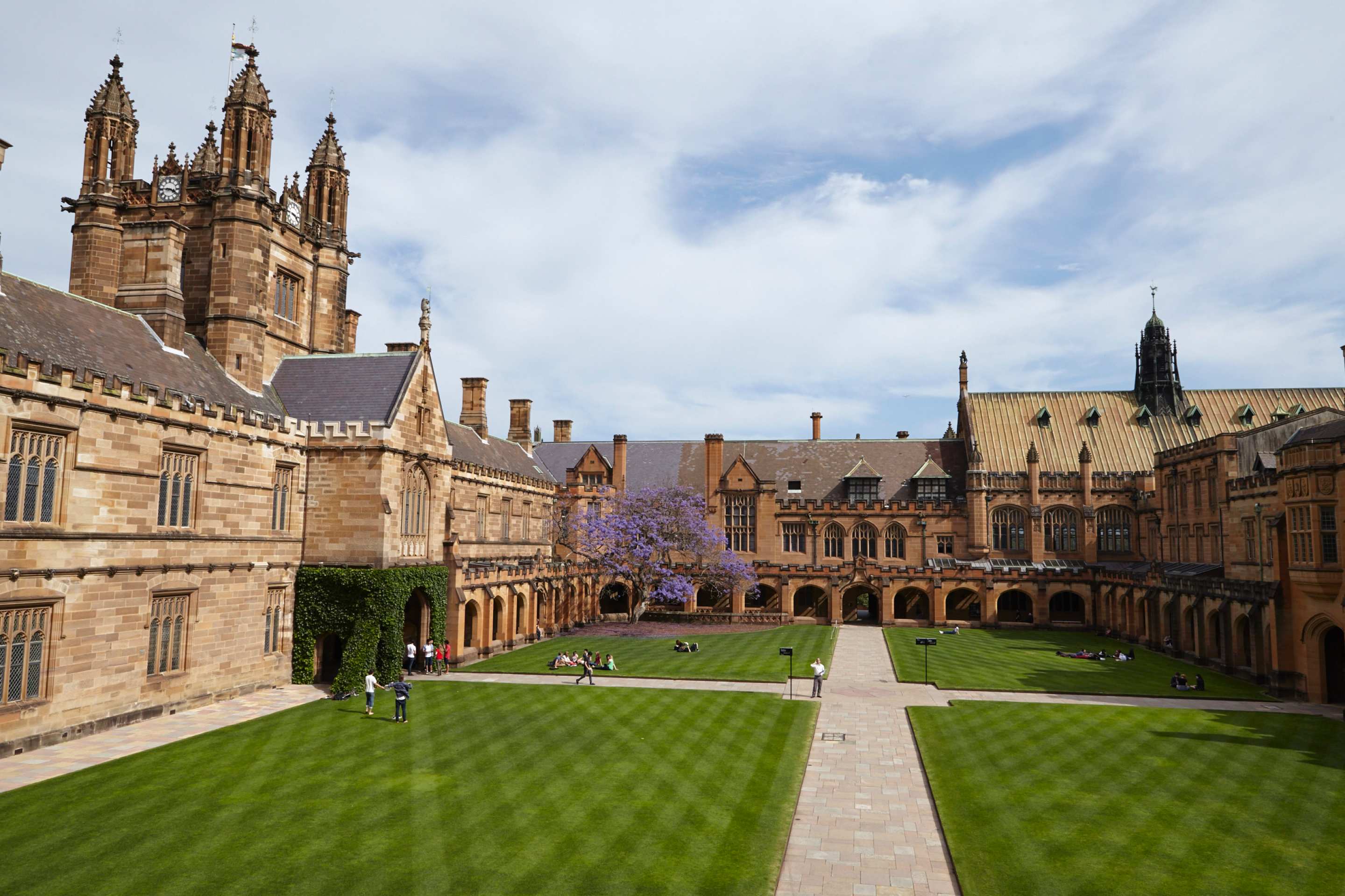 Arts and Sciences shine in QS World Rankings The University of Sydney