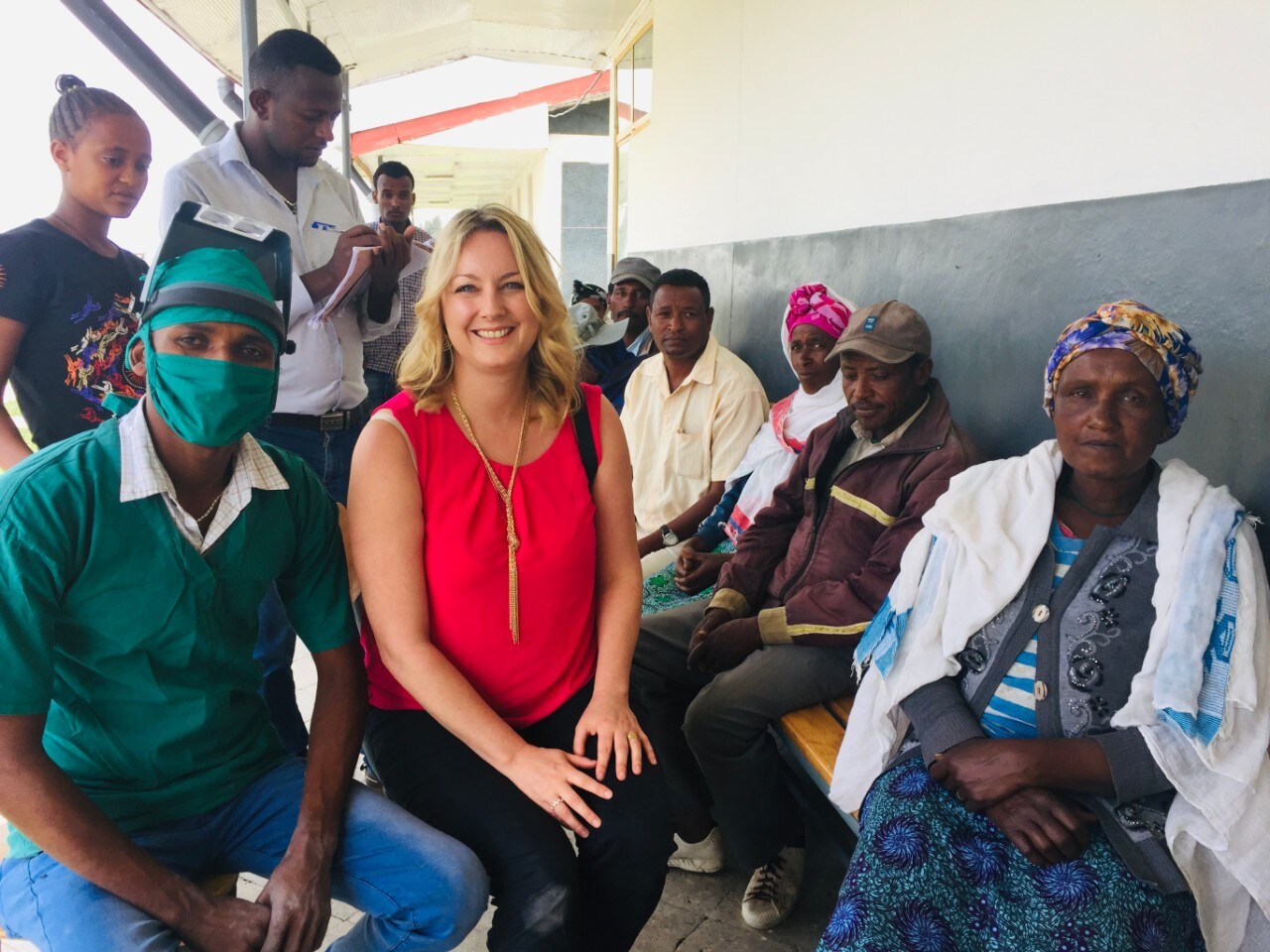 Katrin with patients and Fred Hollows Foundation medical staff