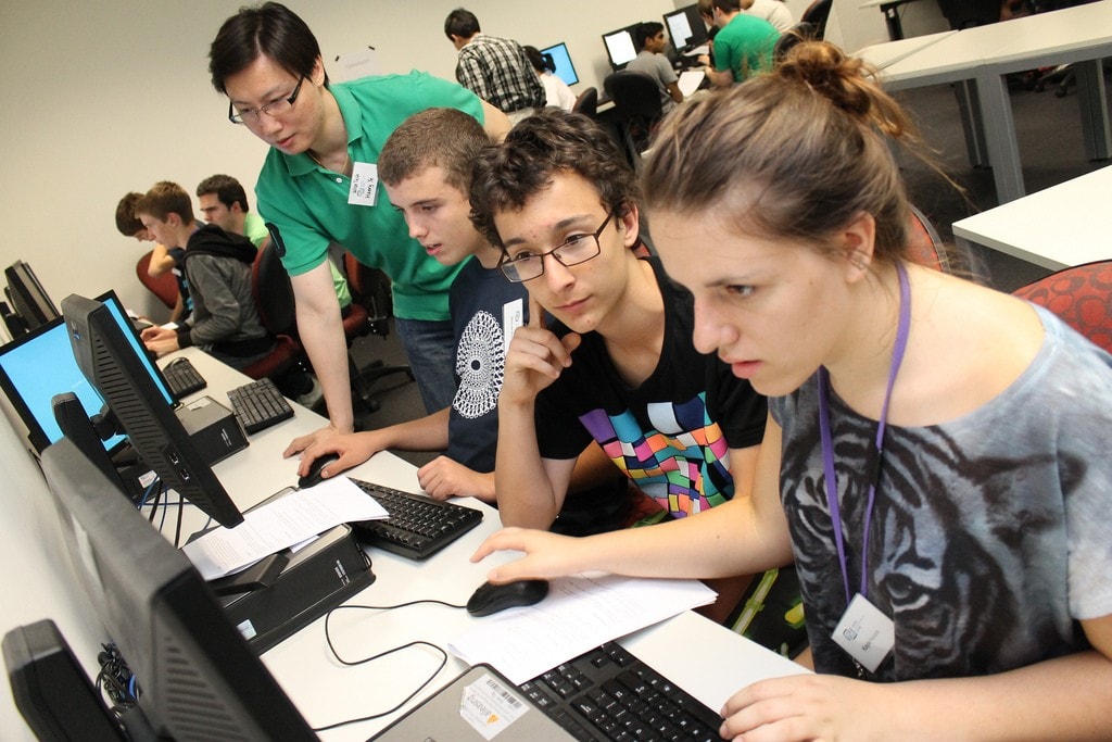Students participate in the National Computer Science School