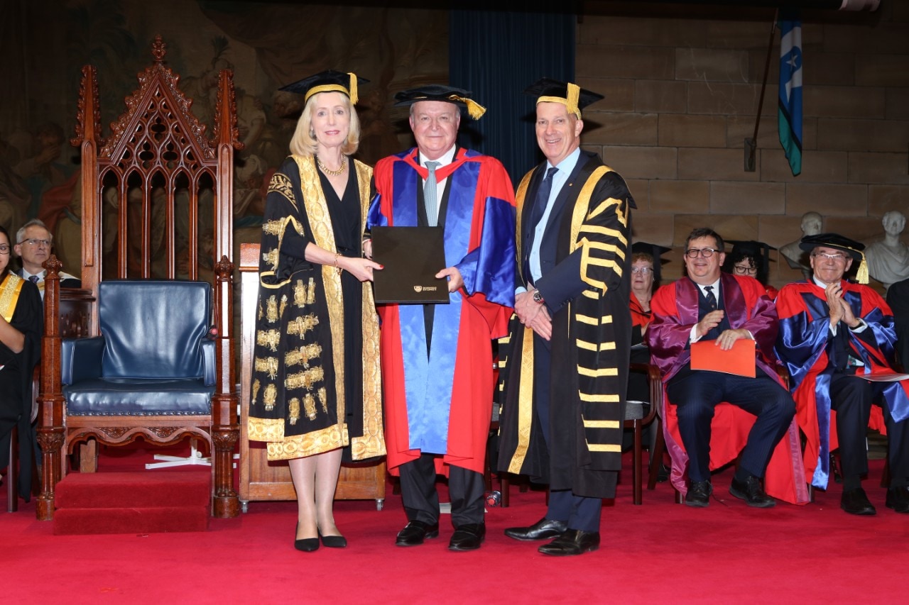 Chief Justice Bathurst (centre) with University of Sydney Chancellor Belinda Hutchinson and Vice-Chancellor and Principal Dr Michael Spence. Credit: Ambassador Productions