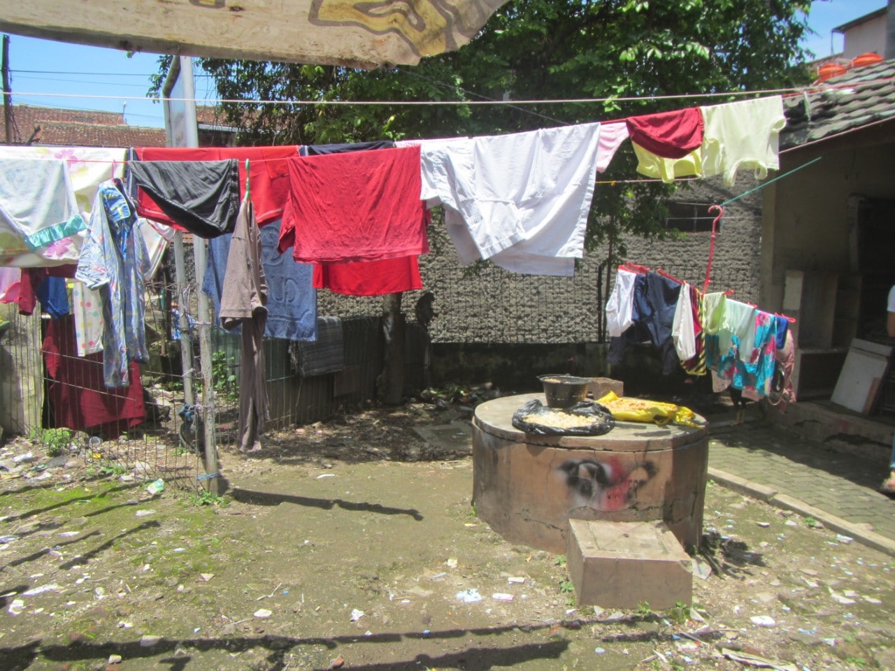 Washing in Lebak Siliwangi 