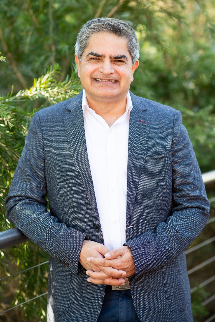 Associate Professor Navneet Dhand, Director of APCOVE