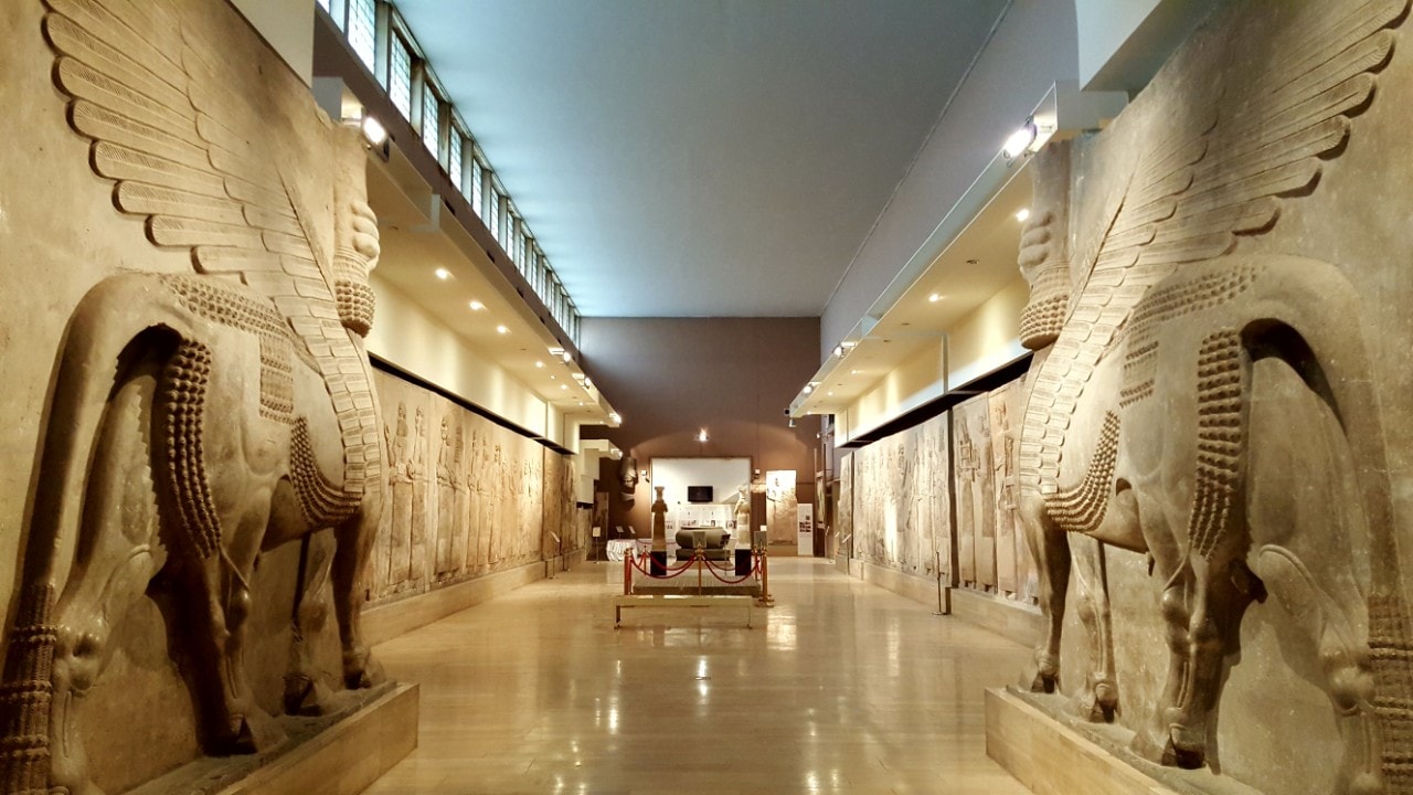 Plano interior de una habitación en el Museo Nacional de Irak tomada en 2018